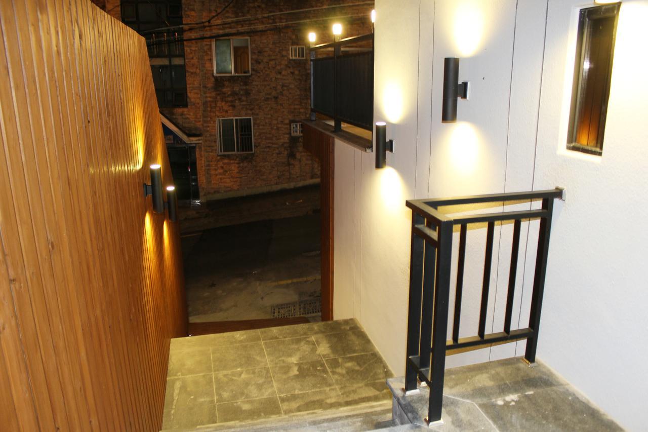 Lia House Vandrarhem Busan Exteriör bild